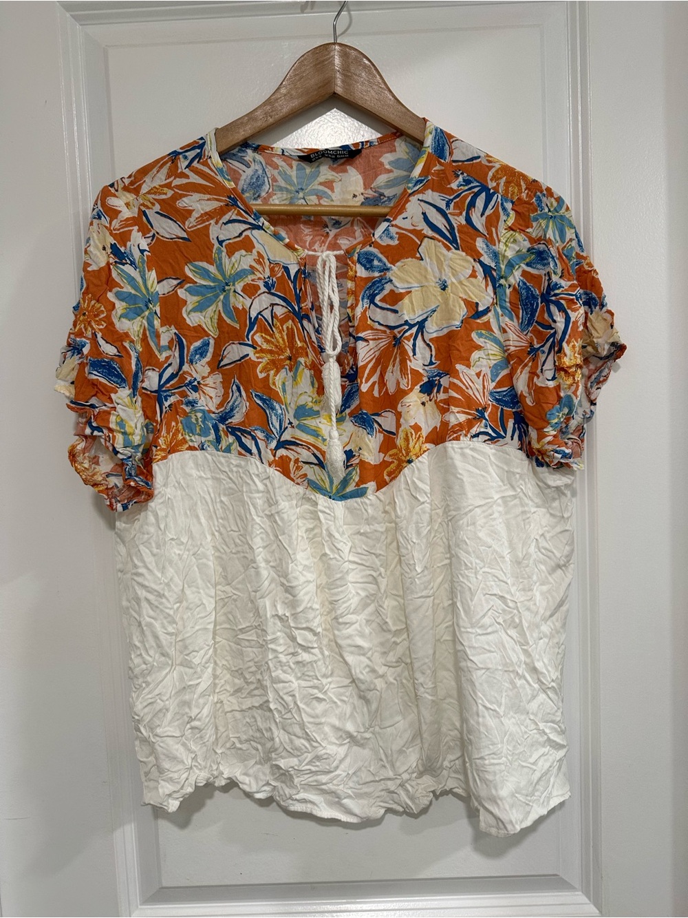BloomChic Orange Floral Yoke Short Sleeve Tie-Front Top Women’s Size 14-16